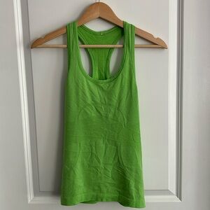 Lululemon Tank Green 2